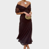 Luana - Elegant Dress with V-neck