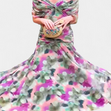 Luana - Elegant Dress with V-neck